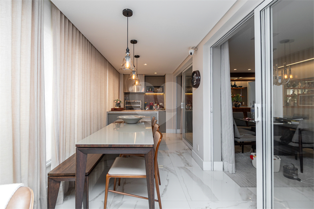 Apartamento com 124m² - 3 suítes - varanda gourmet -mobiliado - condomínio com lazer completo