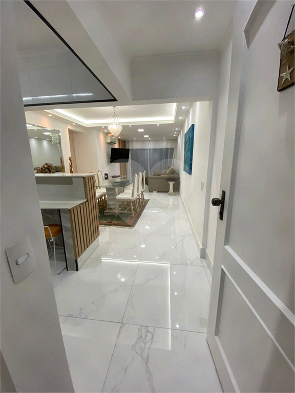 Seu refúgio à beira-mar está aqui neste apartamento de 120m²