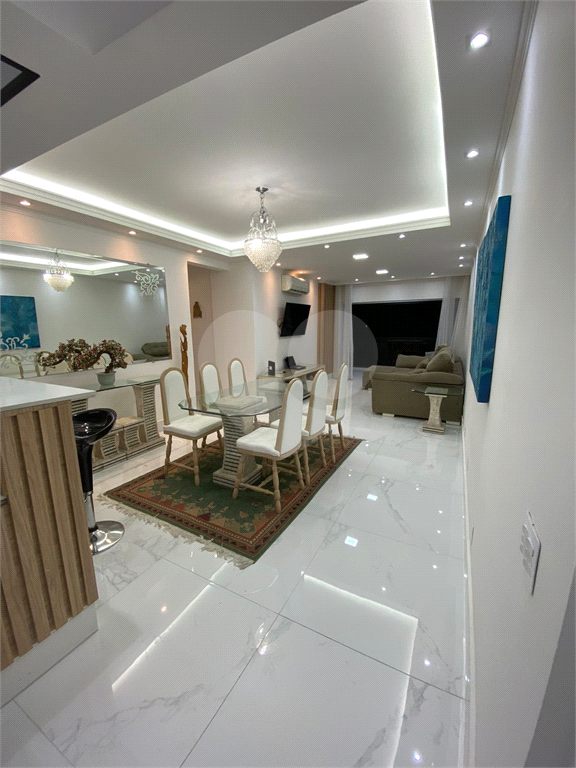 Seu refúgio à beira-mar está aqui neste apartamento de 120m²