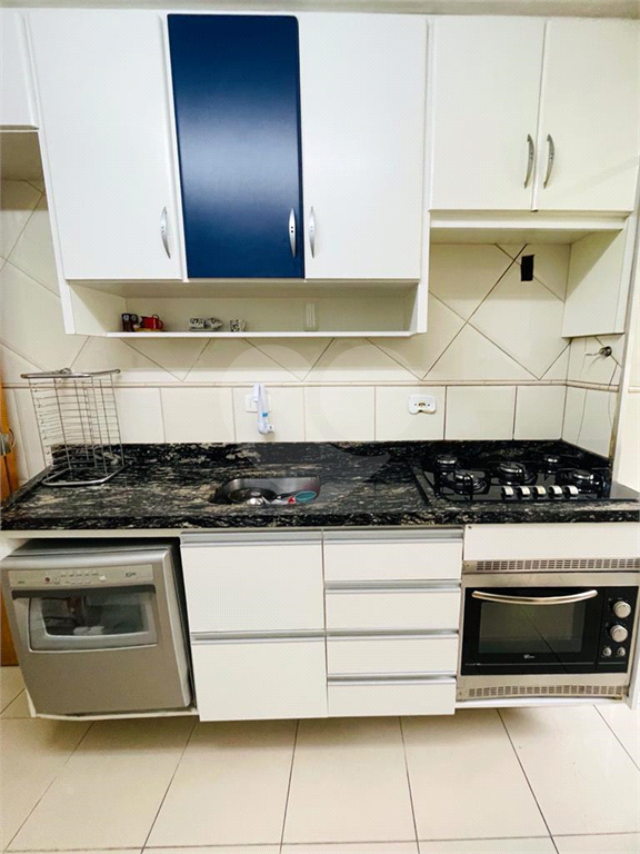 APARTAMENTO em TATUAPÉ