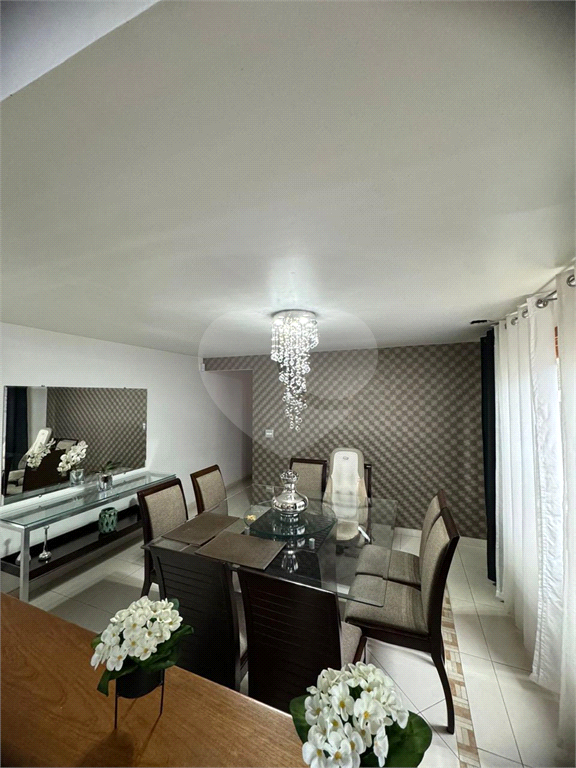 Sobrado a venda | 370m² | 3 dormitorios ( 3 suites) |  3 vagas na Saude