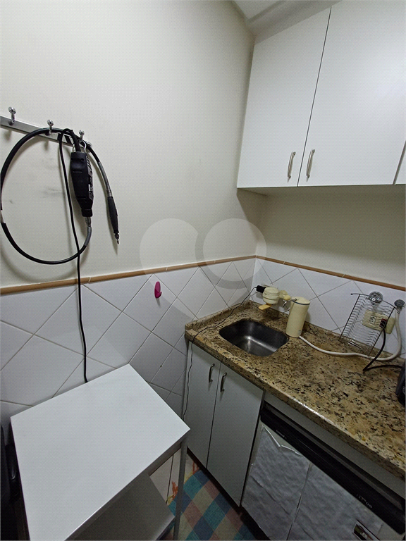 Sala Comercial à Venda – 210m do Metrô Santana!