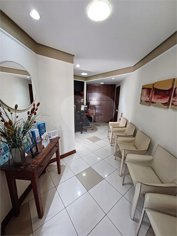 Sala Comercial à Venda – 210m do Metrô Santana!