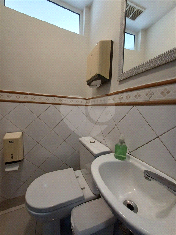 Sala Comercial à Venda – 210m do Metrô Santana!