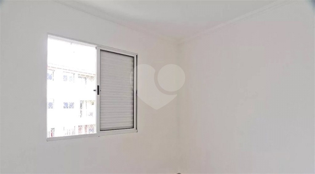 APARTAMENTO em CASA VERDE