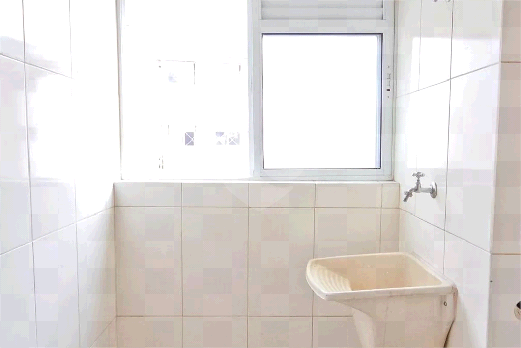 APARTAMENTO em CASA VERDE