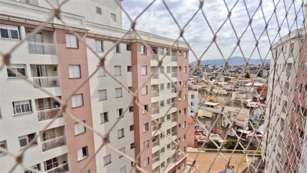 APARTAMENTO em CASA VERDE