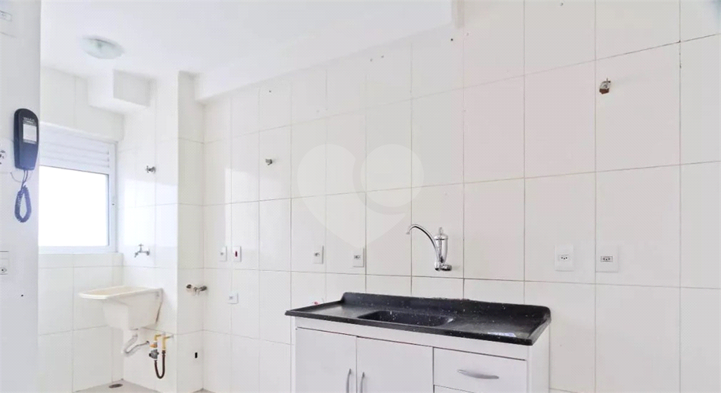 APARTAMENTO em CASA VERDE