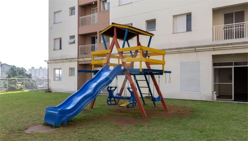APARTAMENTO em CASA VERDE