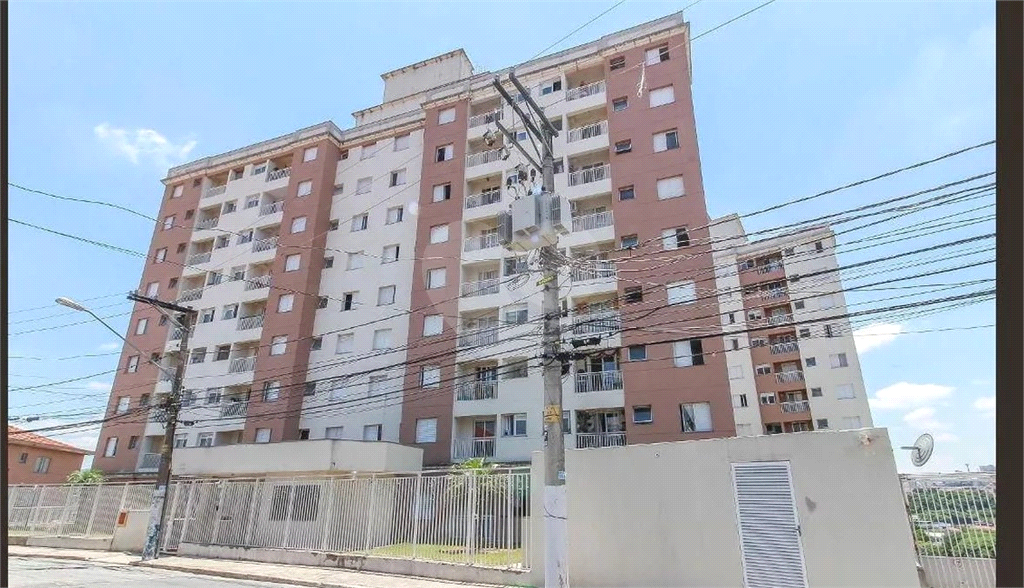 APARTAMENTO em CASA VERDE