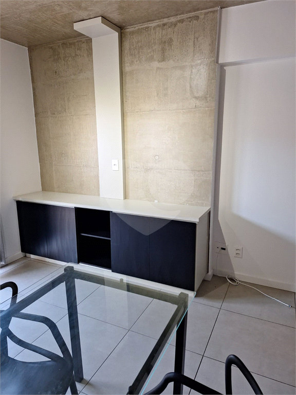 APARTAMENTO em SANTANA