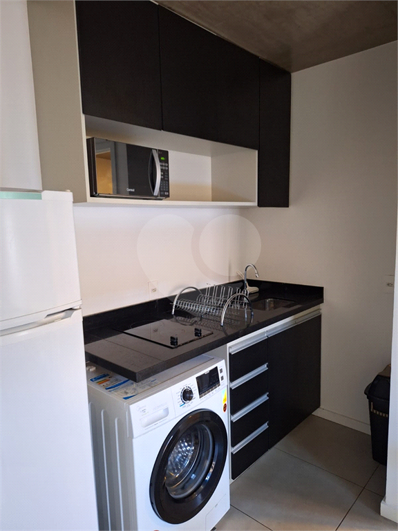 APARTAMENTO em SANTANA