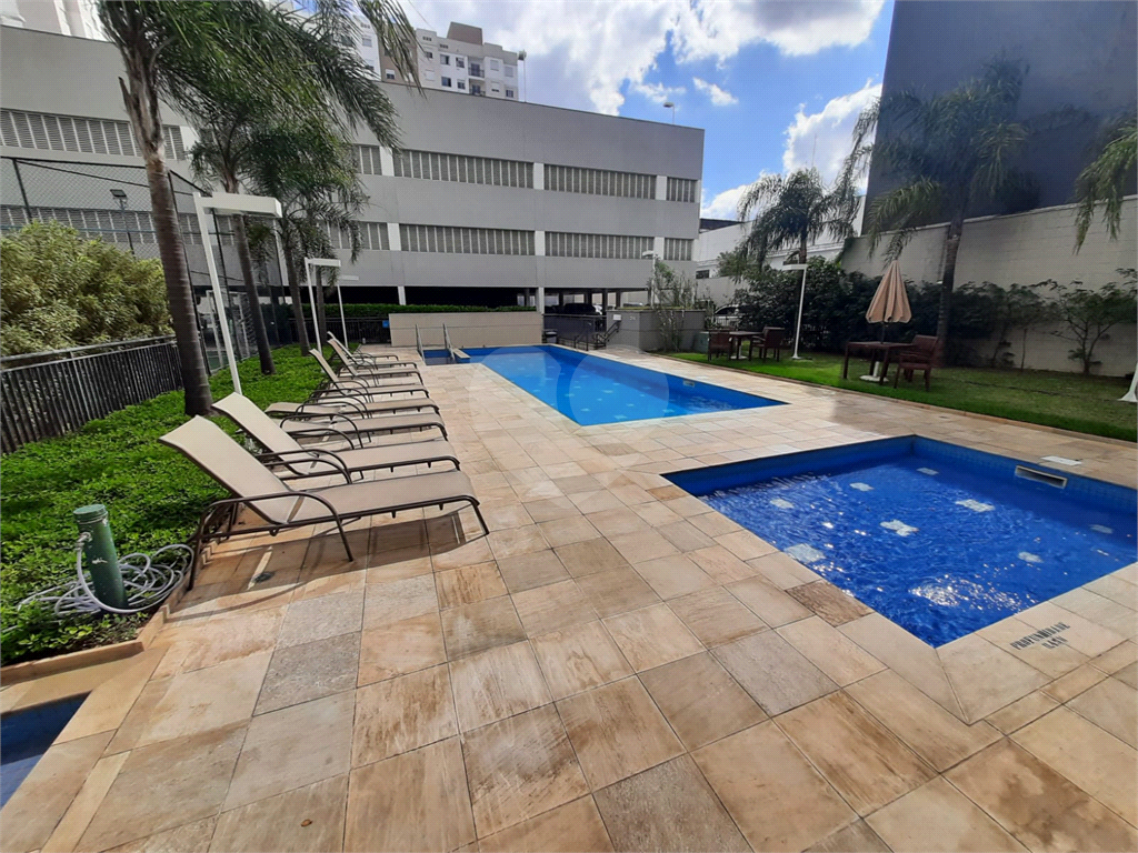 APARTAMENTO em VILA GUILHERME