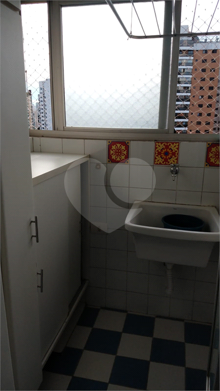 APARTAMENTO em SANTANA