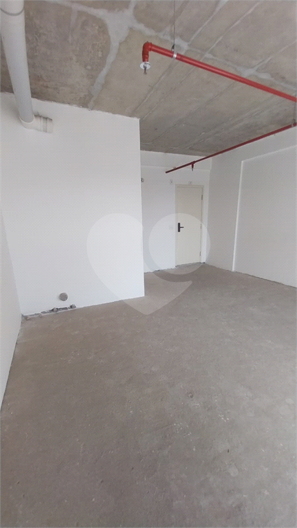 Sala Comercial a venda em Osasco 