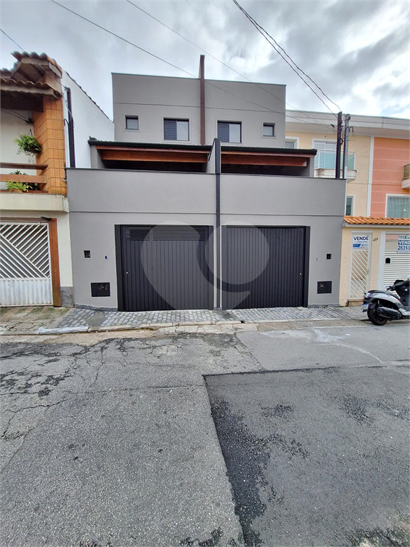 Sobrado novo para venda na Parada Inglesa 