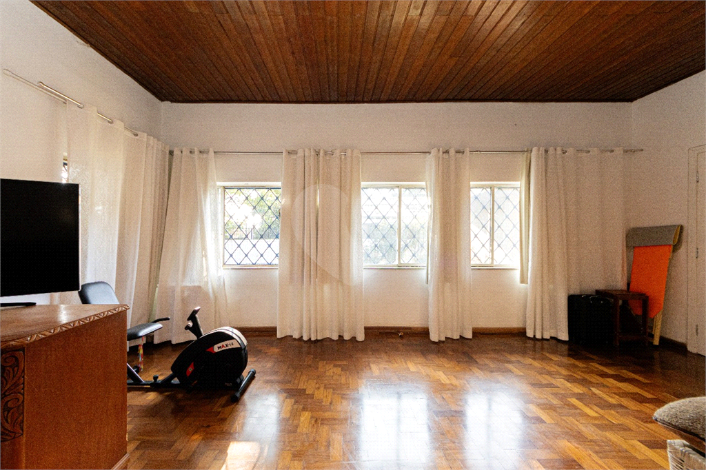 CASA TÉRREA em MOEMA