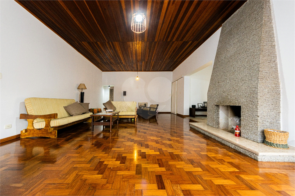 CASA TÉRREA em MOEMA
