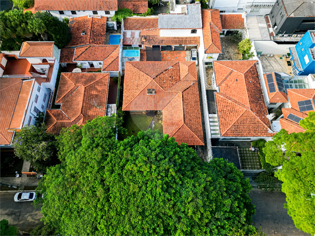 CASA TÉRREA em MOEMA