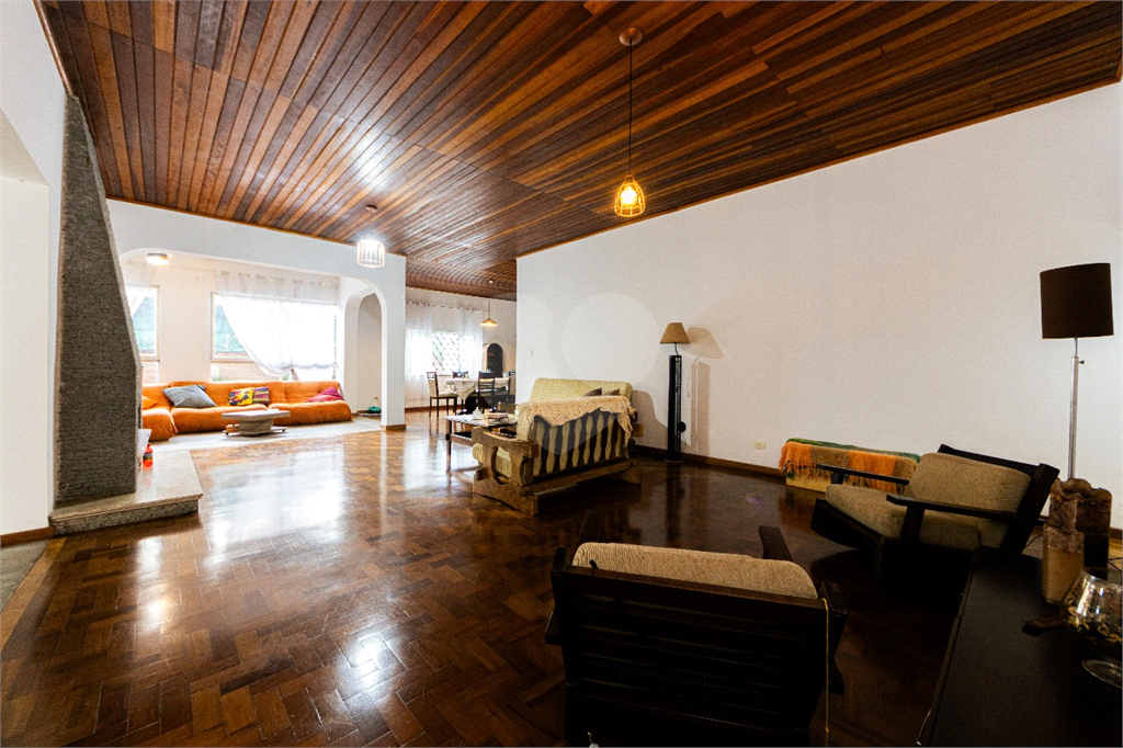 CASA TÉRREA em MOEMA