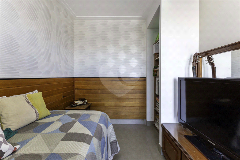 APARTAMENTO 68 m², 2 QUARTOS E 2 VAGAS NO BROOKLIN - S.P. PARA VENDA OU LOCAÇÃO