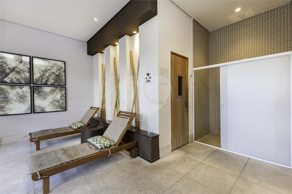 APARTAMENTO 68 m², 2 QUARTOS E 2 VAGAS NO BROOKLIN - S.P. PARA VENDA OU LOCAÇÃO