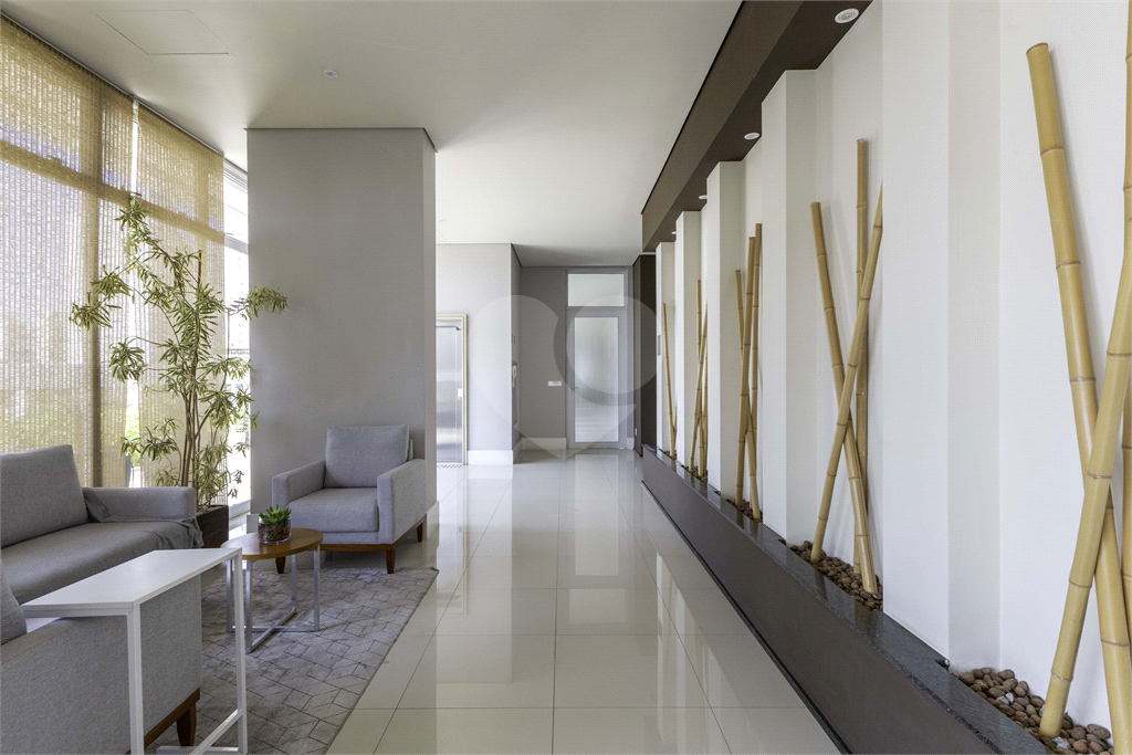 APARTAMENTO 68 m², 2 QUARTOS E 2 VAGAS NO BROOKLIN - S.P. PARA VENDA OU LOCAÇÃO