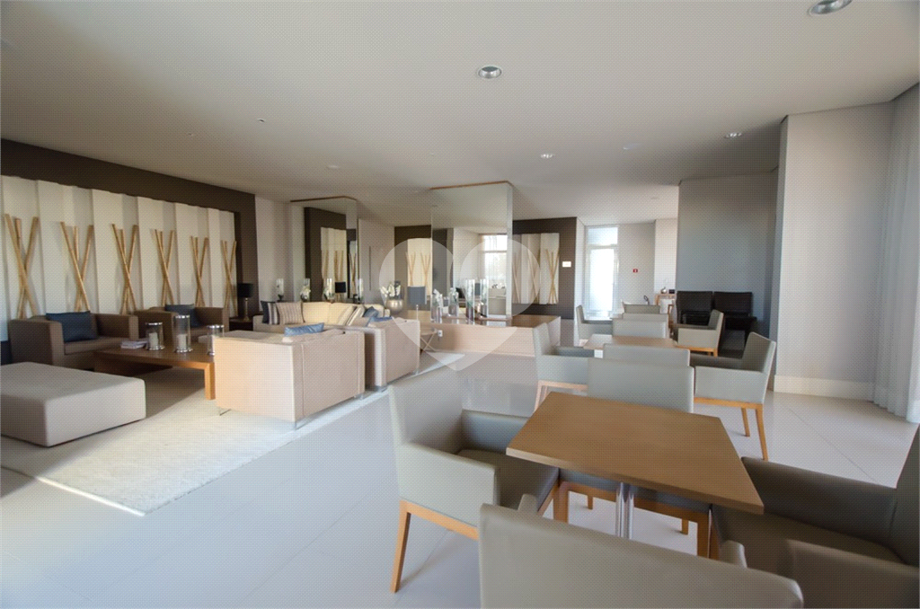 APARTAMENTO 68 m², 2 QUARTOS E 2 VAGAS NO BROOKLIN - S.P. PARA VENDA OU LOCAÇÃO