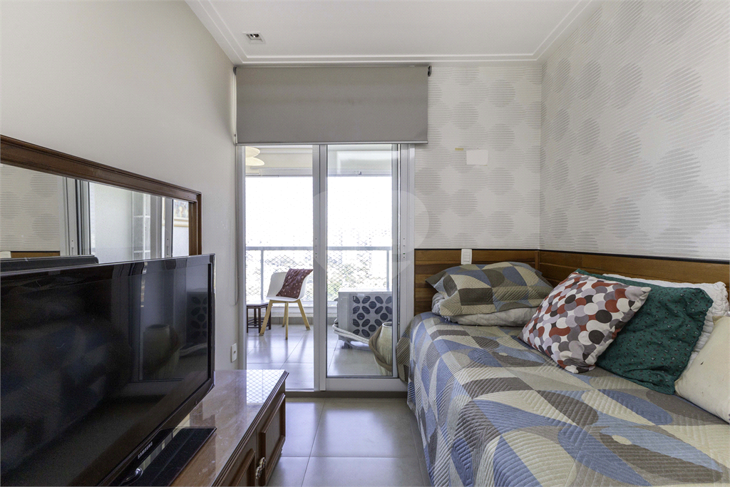 APARTAMENTO 68 m², 2 QUARTOS E 2 VAGAS NO BROOKLIN - S.P. PARA VENDA OU LOCAÇÃO