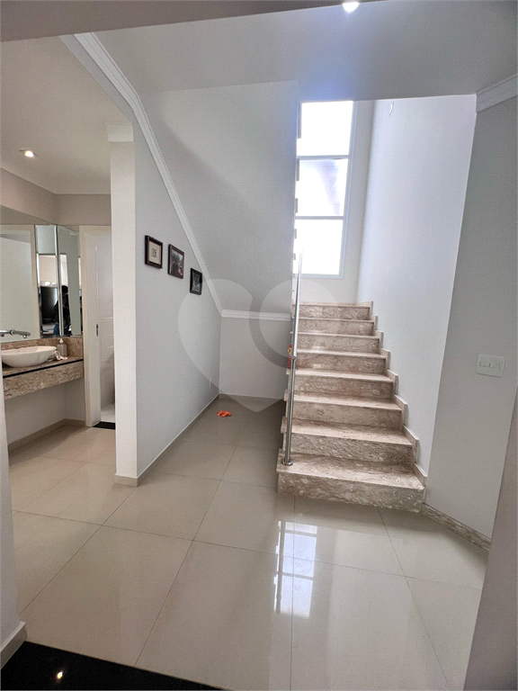 SOBRADO em CONVÍVIO RESIDENCIAL SANTANA