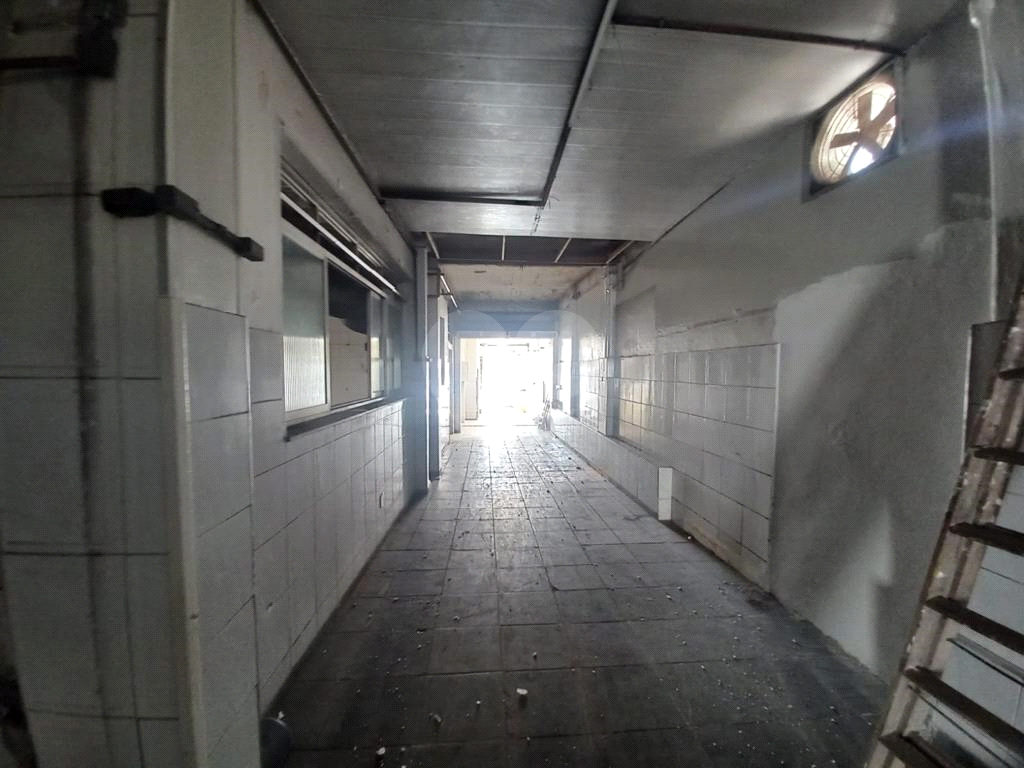 PRÉDIO INTEIRO em SACOMÃ