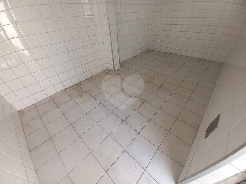 PRÉDIO INTEIRO em SACOMÃ