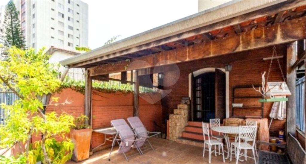 SOBRADO em VILA MASCOTE