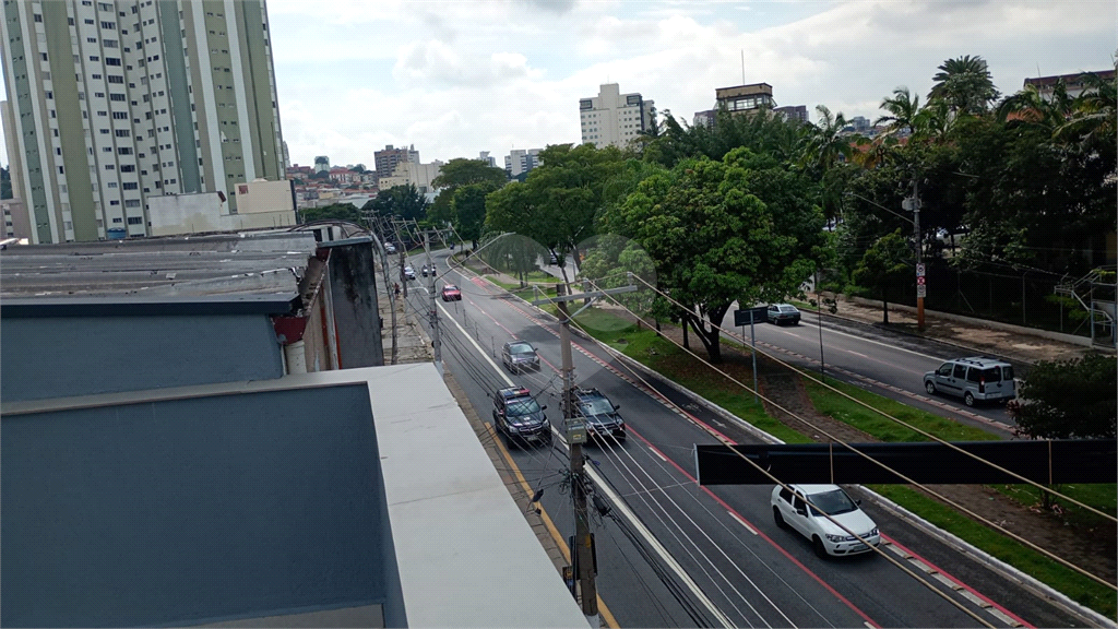 Loja Comercial de Alto Padrão para Locação na Avenida Ataliba Leonel!