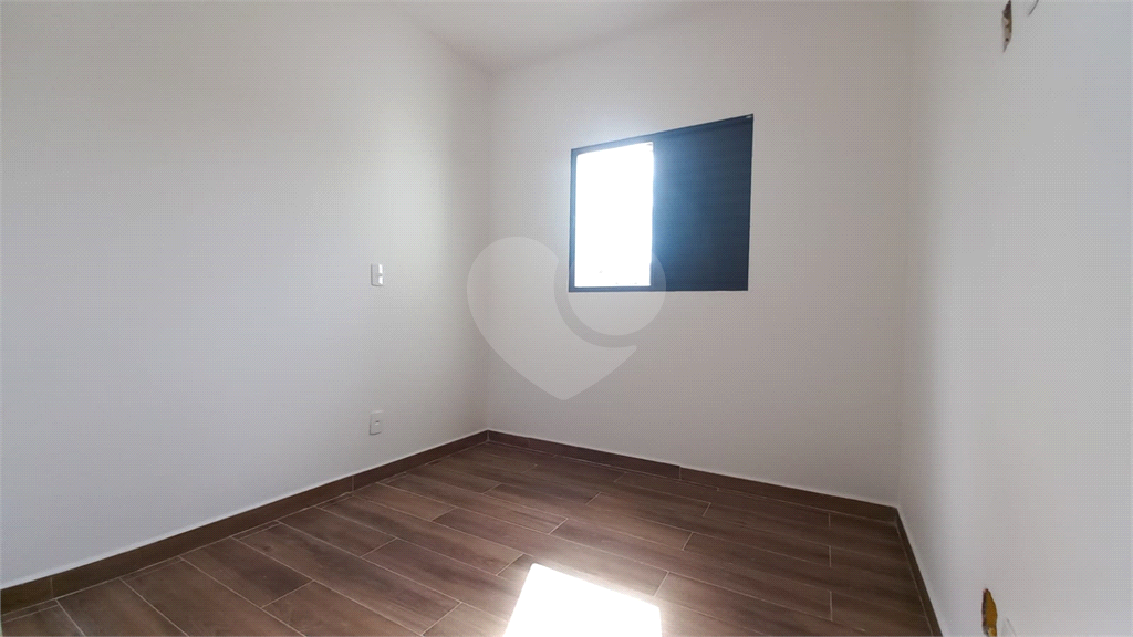 Apartamento dois dormitórios com uma vaga Jardim Peri