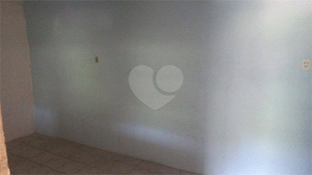 PRÉDIO INTEIRO em LIMÃO