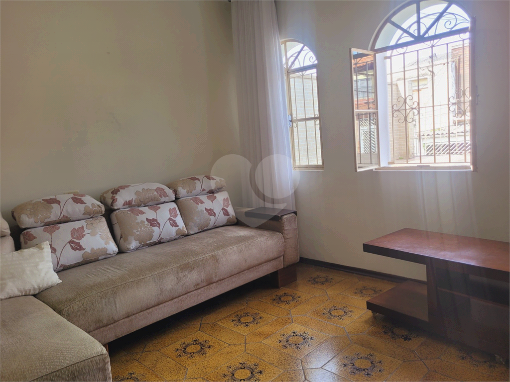 Sobrado à venda na Vila Gustavo