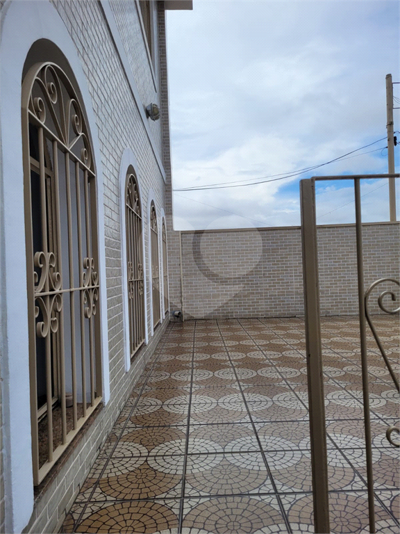 Sobrado amplo com edícula à Venda na Zona Norte 