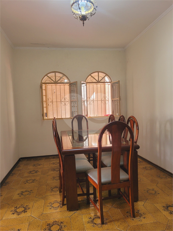 Sobrado à venda na Vila Gustavo