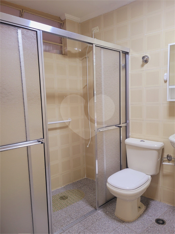 Sobrado à venda na Vila Gustavo