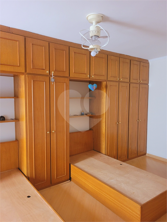 Sobrado à venda na Vila Gustavo