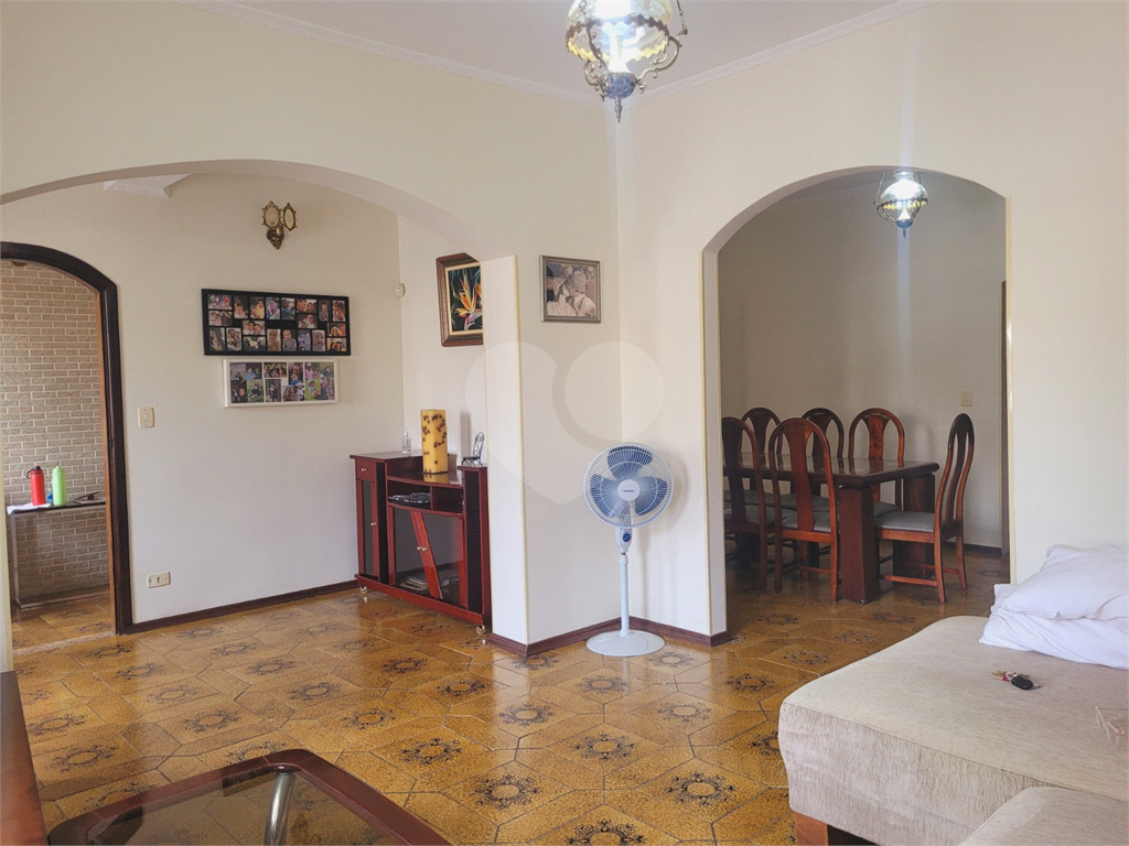 Sobrado à venda na Vila Gustavo