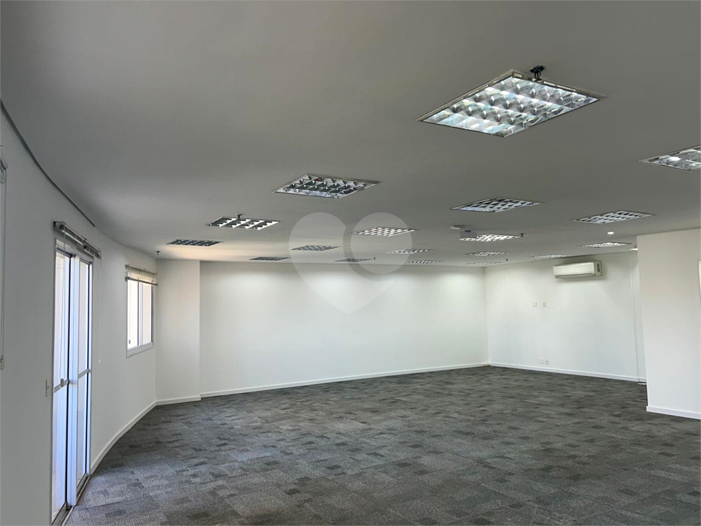 Sala Comercial VIlla Lobos Office 