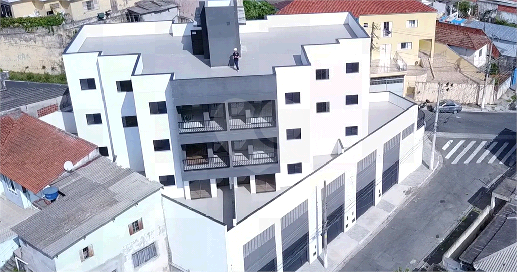 2 DORMITÓRIOS COM QUINTAL E VAGA – TÉRREO – JARDIM PERI