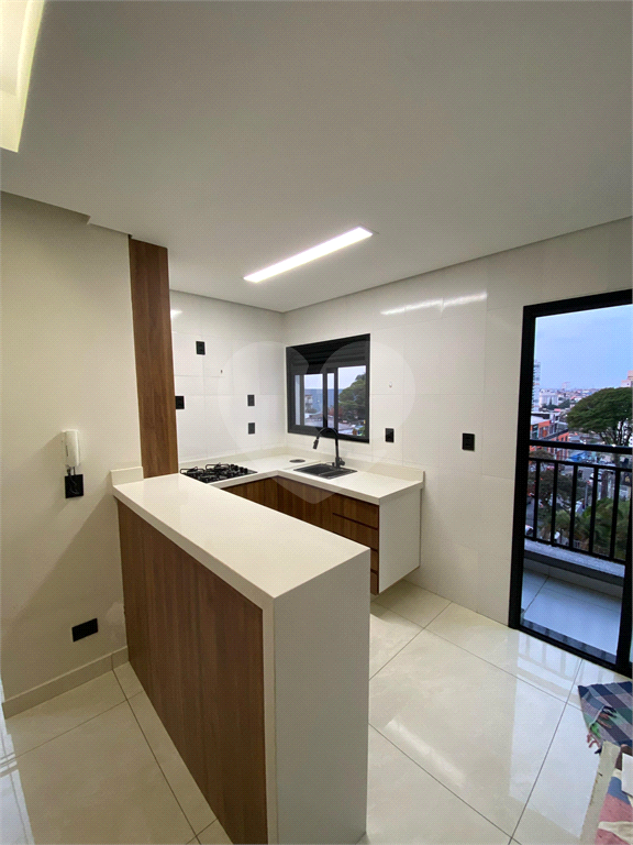 APARTAMENTO em ITAQUERA