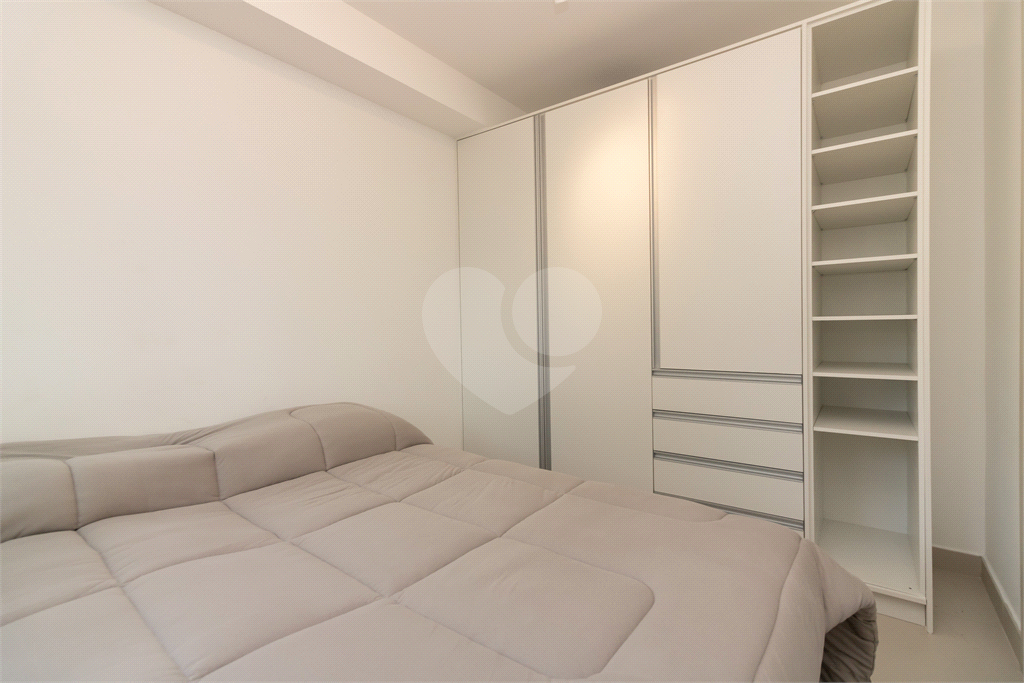 APARTAMENTO NOVO 1 DORM MOBILIADO À VENDA NA SAÚDE