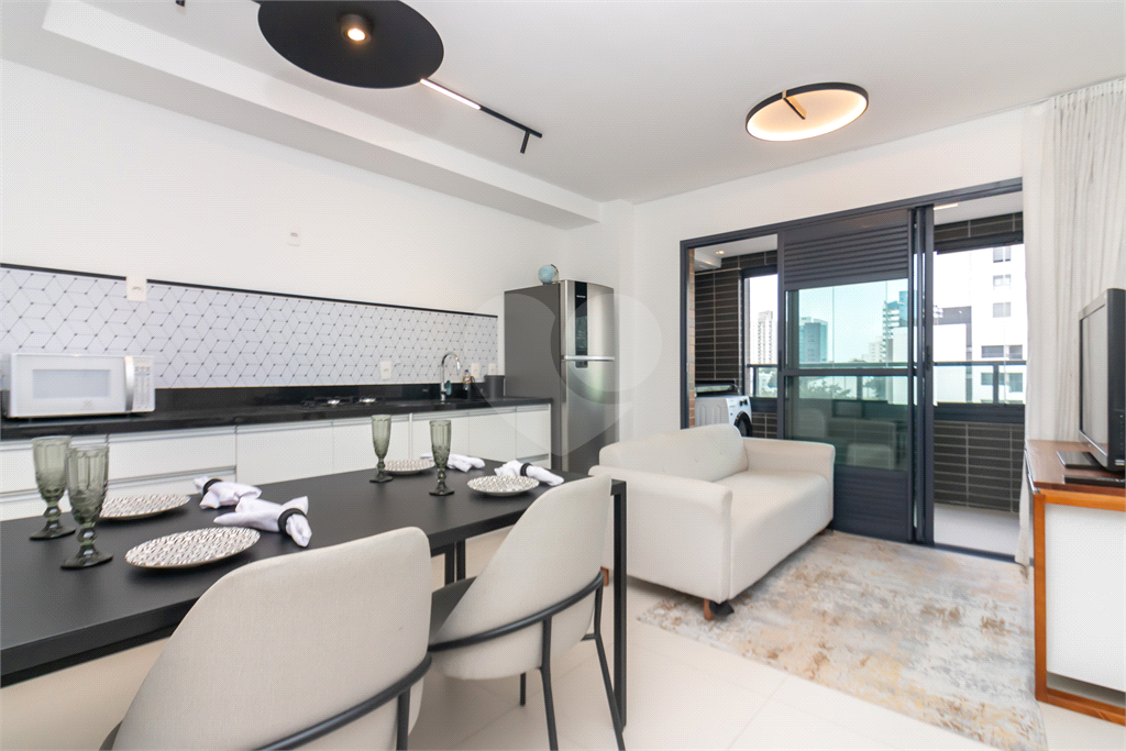 APARTAMENTO NOVO 1 DORM MOBILIADO À VENDA NA SAÚDE