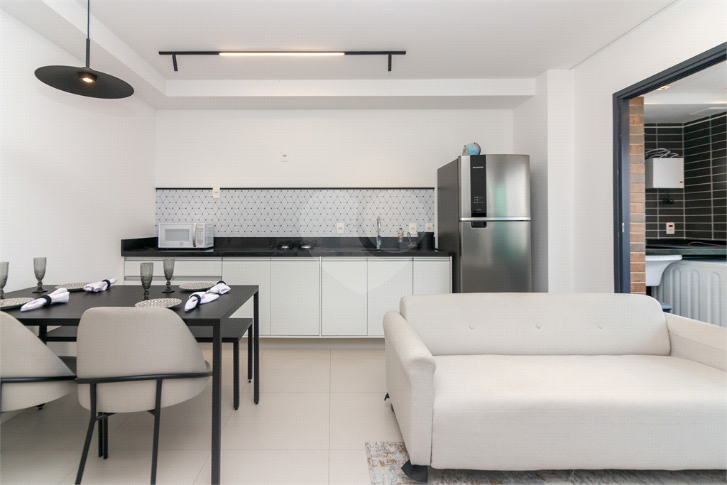 APARTAMENTO NOVO 1 DORM MOBILIADO À VENDA NA SAÚDE