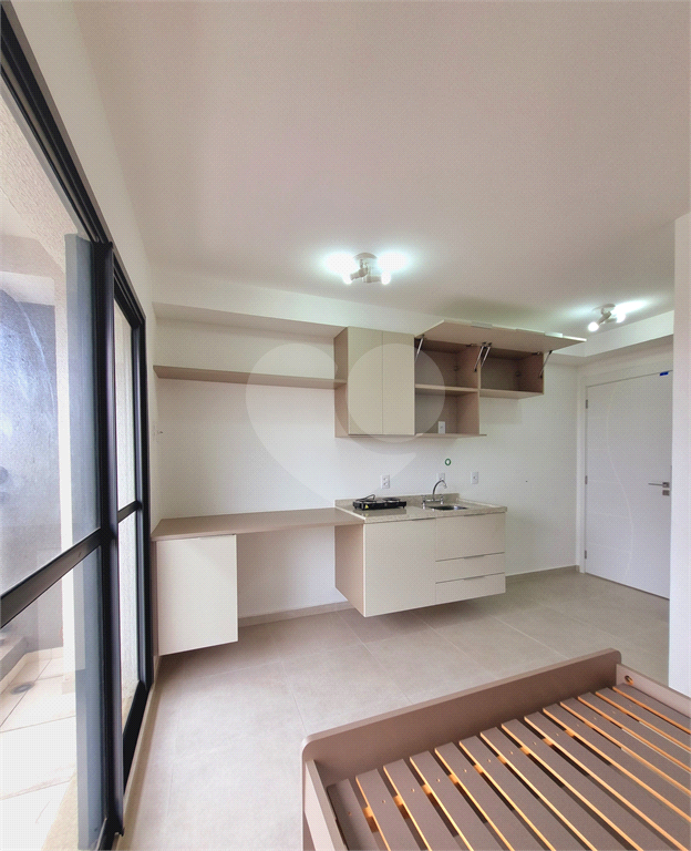 VENDA Raízes - Studio / Apartamento no Tucuruvi – Compre Já Alugado; A 250m do Metrô Tucuruvi.