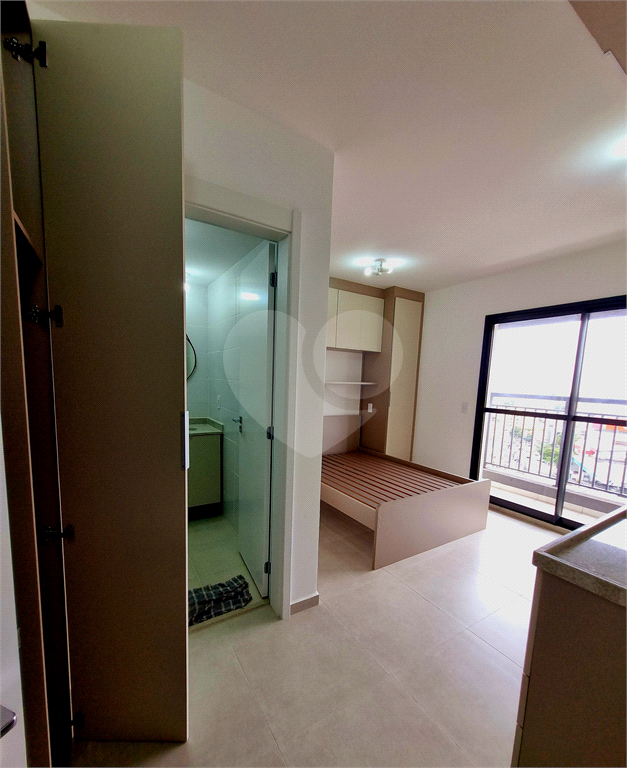 VENDA Raízes - Studio / Apartamento no Tucuruvi – Compre Já Alugado; A 250m do Metrô Tucuruvi.